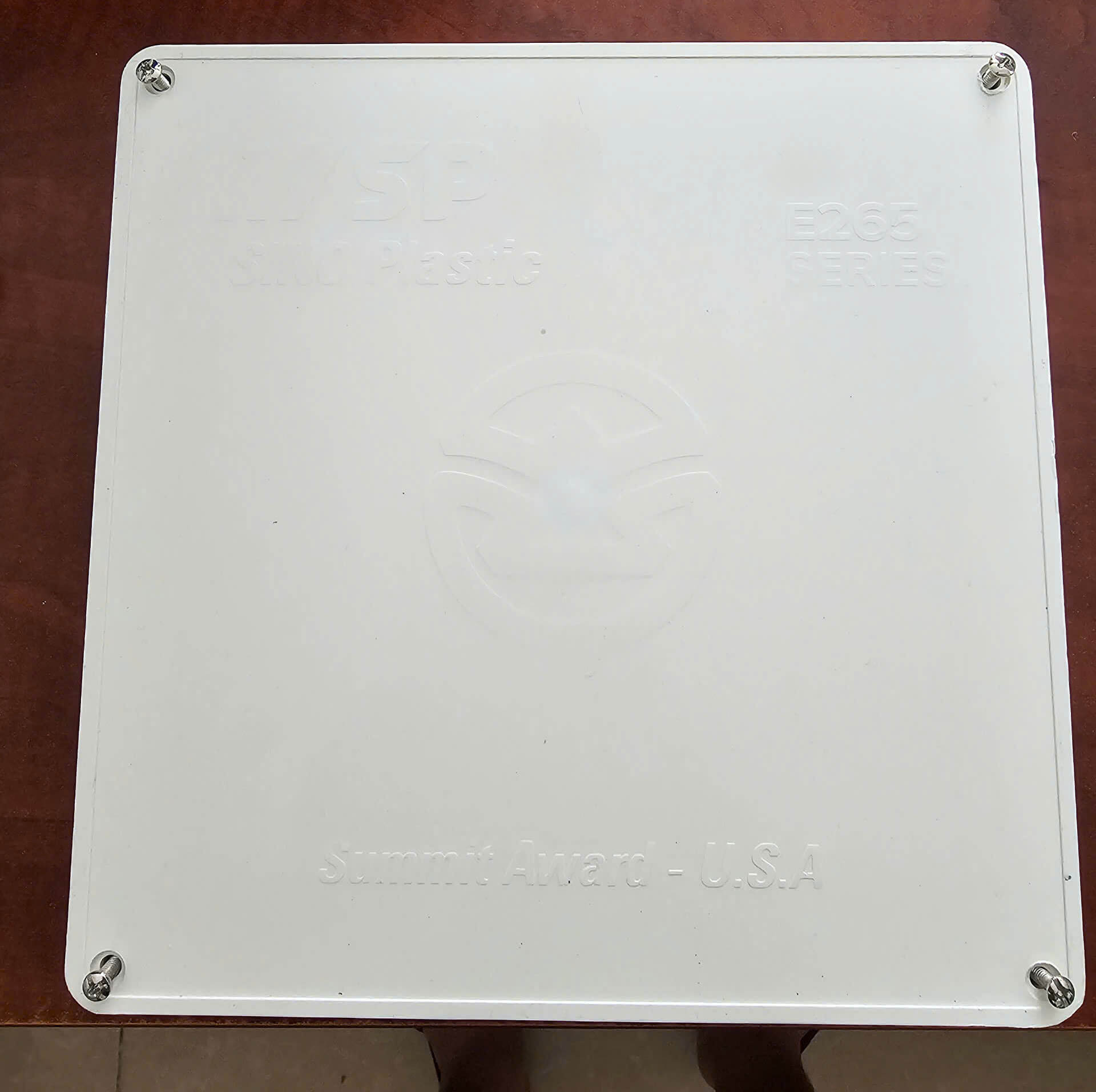 Hình ảnh hộp vuông Sino 235mm x 235mm x 80mm